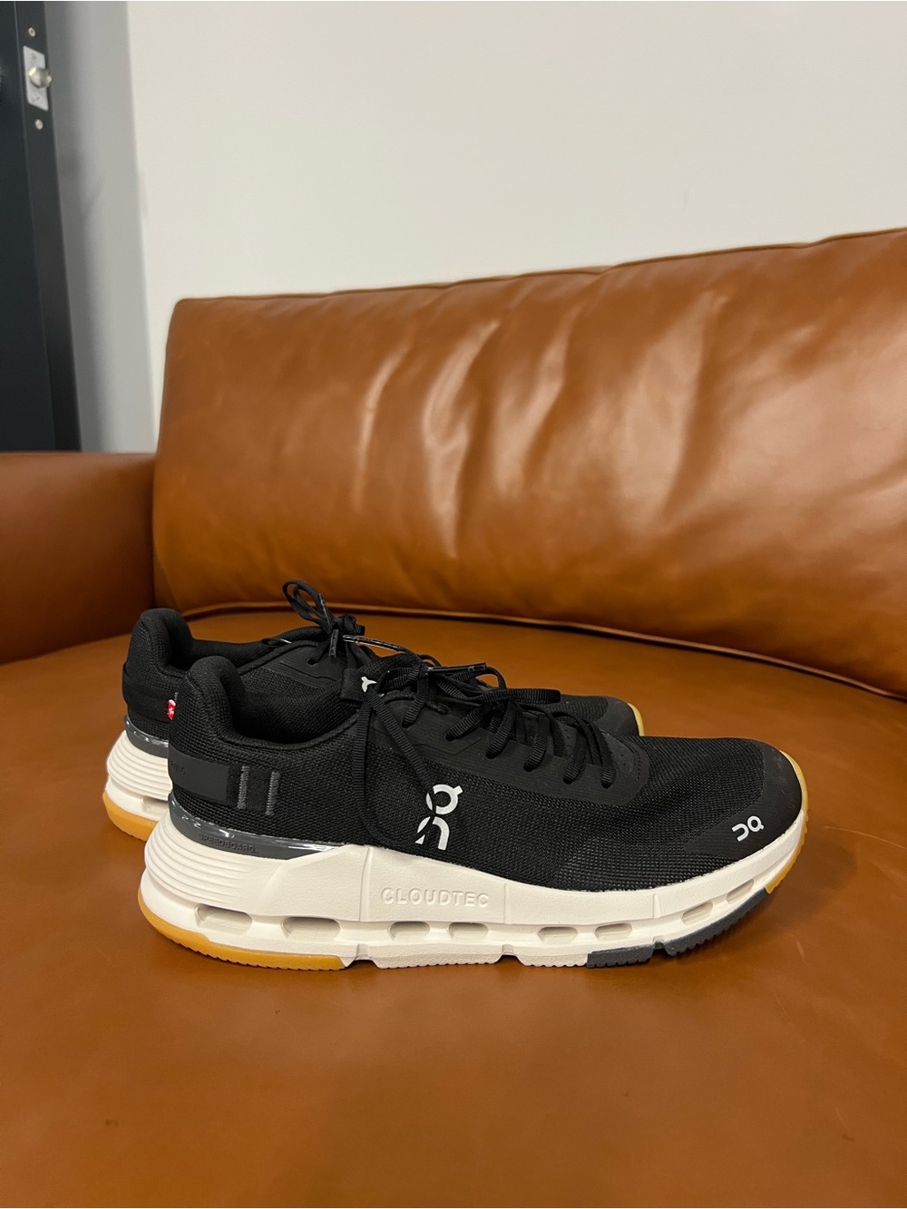 On Running CLOUDNOVA FORM 2 WOMEN BLACK IVORY 7